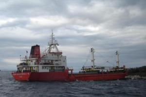 Mrduj, 7. veljače 2010. turski teretni brod nasukao se na obalu otočića Mrduj nedugo nakon isplovljvanja iz splitske luke